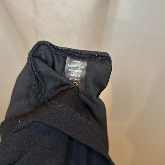 TOMMY HILFIGER SHEATH DRESS WITH BUCKLE FRONT DETAIL - Picture 10 of 10